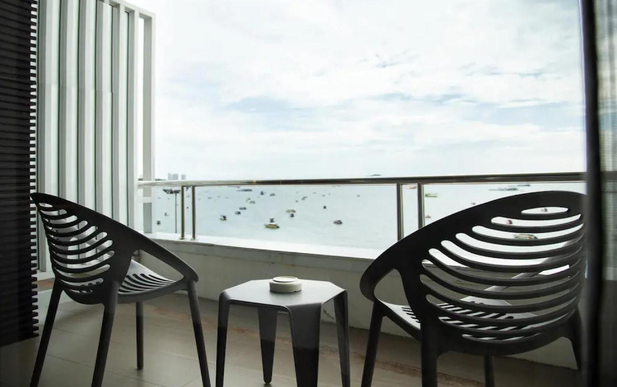 Baboona Beachfront Living Pattaya Luaran gambar