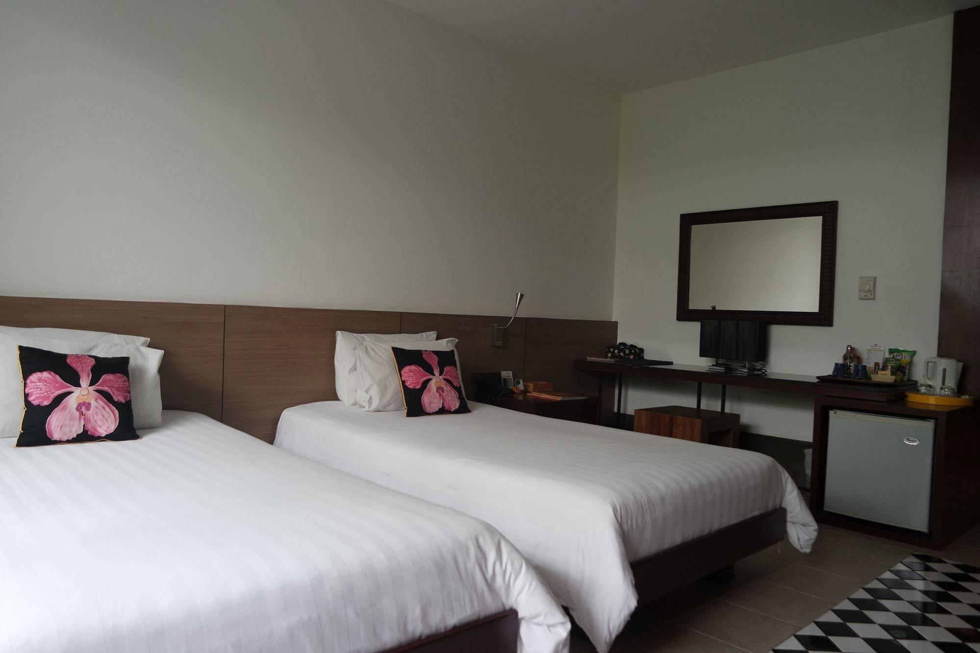 Baboona Beachfront Living Pattaya Luaran gambar
